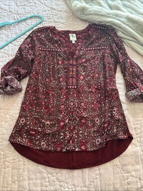 Anthro Burgundy Paisley Split-Neck Womens Blouse
